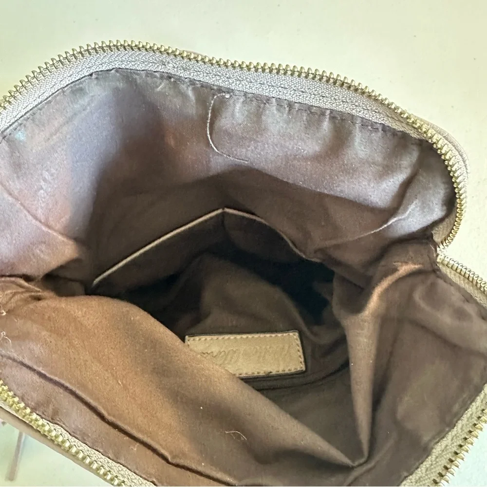 Mellow World Fringe Crossbody Purse - Picture 7 of 7